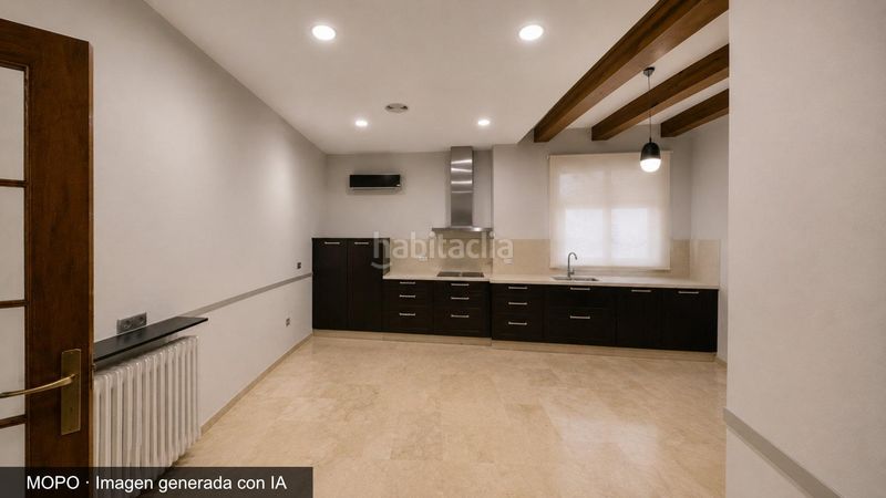 Foto b287b101-00fe-48a3-a5d3-ab0e062af512. Casa amb aparcament a Xàtiva