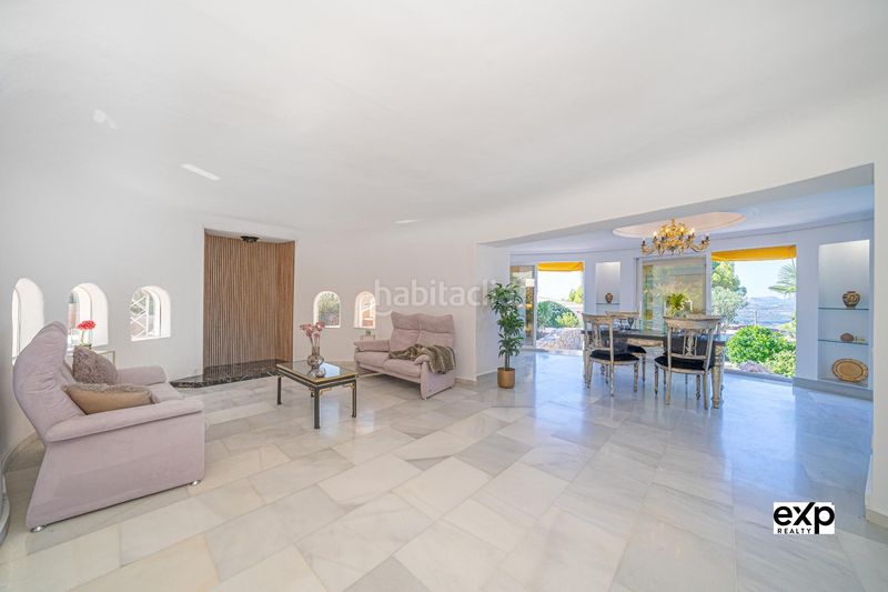 Foto 30ca36f0-22a4-4da2-b627-52b5e08540b8. Xalet amb aparcament a Mascarat Altea