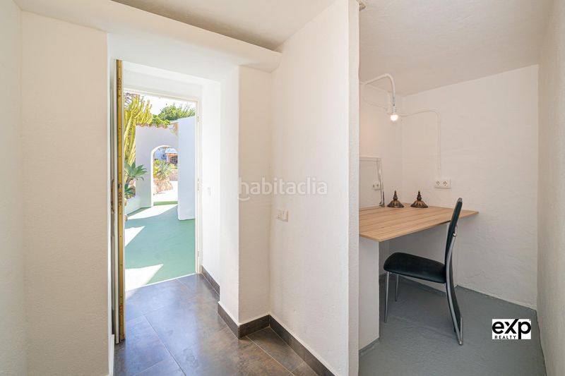 Foto 7e284a52-1f63-4e31-87b4-e2ff00aba5b7. Xalet amb aparcament a Mascarat Altea