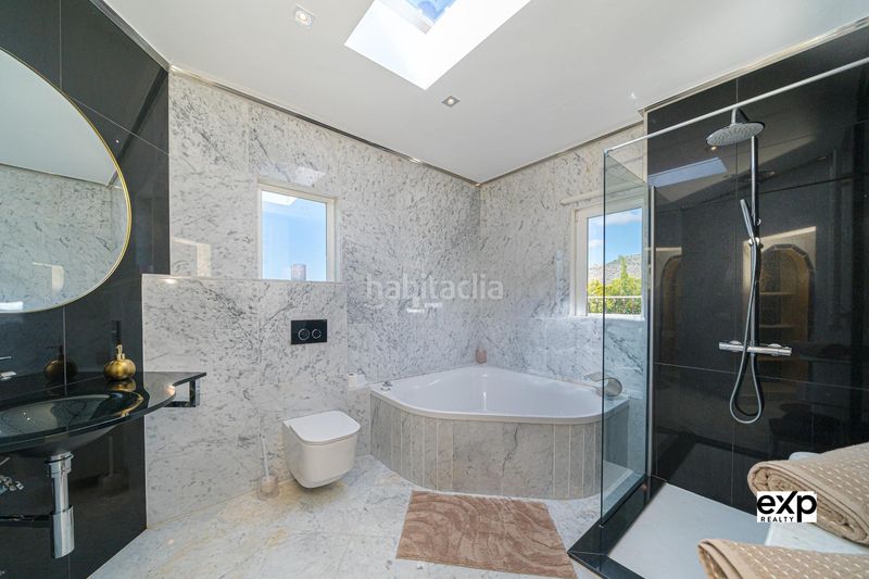 Foto daff0e66-7806-4615-8907-18b637154373. Xalet amb aparcament a Mascarat Altea