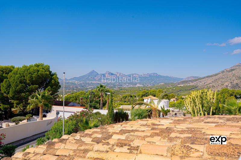 Foto 13e6afdd-47c1-40bc-87d7-9ba6c44e7d9d. Chalet con parcheggio in Altea la vella Altea