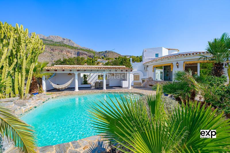 Foto 4b9dbfd8-2724-4617-b414-00cb0582caaa. Chalet con parcheggio in Altea la vella Altea