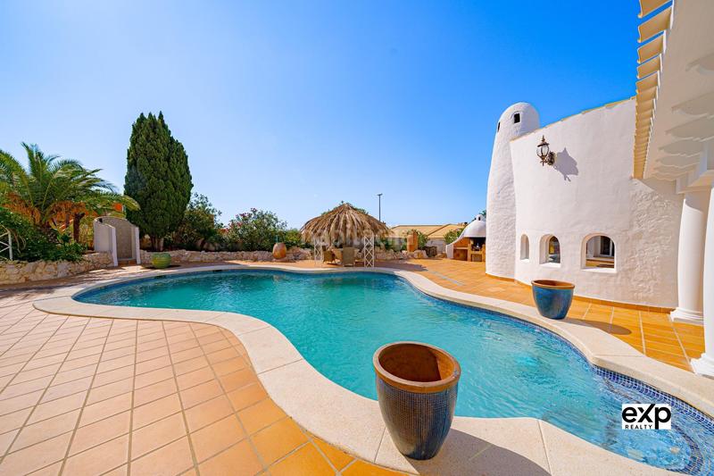 Foto 55b31eb3-9251-4e41-b383-bed19f1c422d. Chalet con parcheggio in Altea la vella Altea