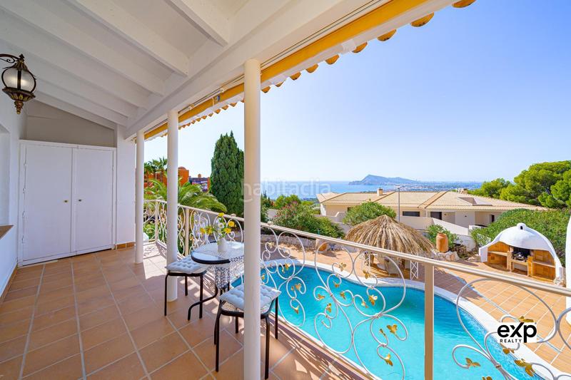 Foto 60d8feb6-14e2-4ddd-be54-ef75ead5641d. Chalet con parcheggio in Altea la vella Altea