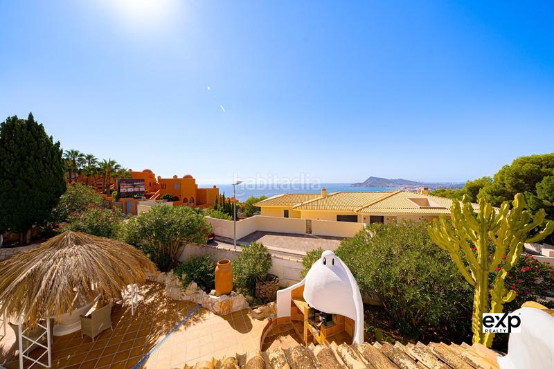 Foto 7399f5a3-e157-4270-aeaa-1cf8dcf447d1. Chalet con parcheggio in Altea la vella Altea