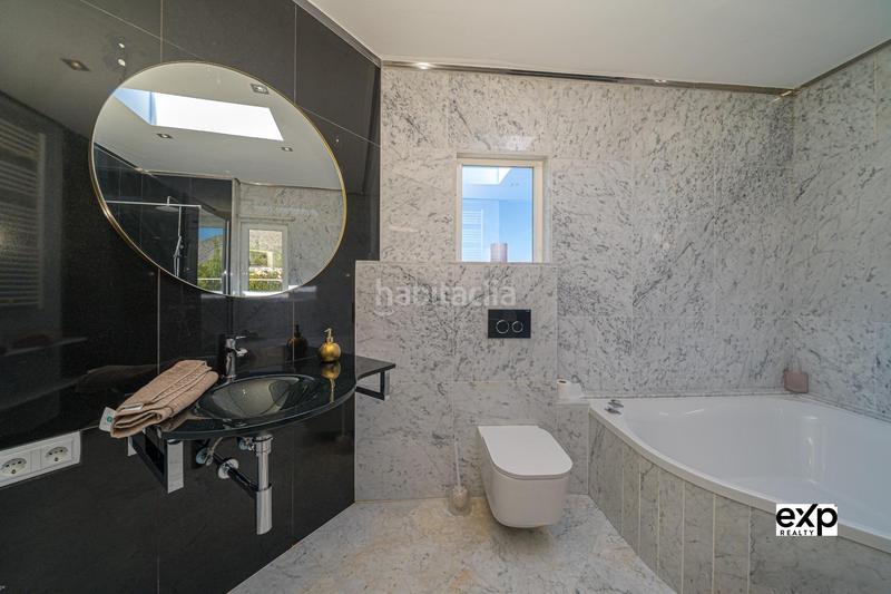 Foto 9eb9508c-75fc-4a81-b8a9-84ed35776b2e. Chalet con parcheggio in Altea la vella Altea