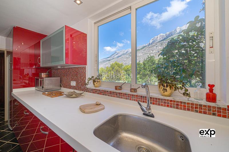 Foto d4456615-a5b0-4c60-bc70-c8e535fe7ae3. Chalet con parcheggio in Altea la vella Altea