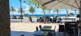 Miete Geschäftsraum in Centre. Exclusive venta restaurant bar en primera línea de mar en roses