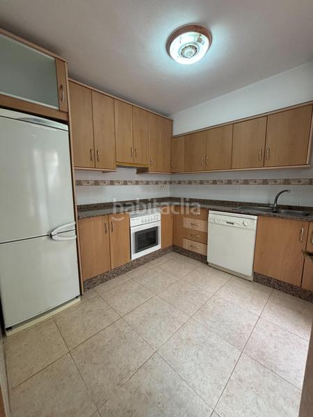 Foto 30749683-66f2-4678-8523-20b2ccd30eef. Piso en calle isidro madrid 109 acogedor piso bajo con terraza en Alcázares (Los)
