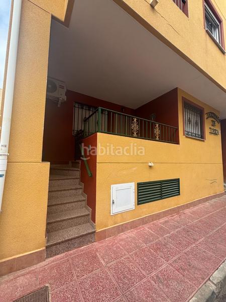 Foto 456d550b-da18-49b0-a725-0c54268c5308. Piso en calle isidro madrid 109 acogedor piso bajo con terraza en Alcázares (Los)