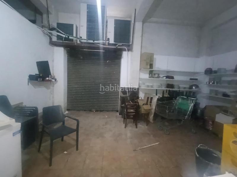 Foto da0fba65-4b0e-44e5-bc76-d4568d8a8273. Locale commerciale in calle de ramón josé sender 4 in Cartagena