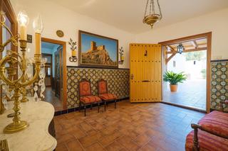 Masia a Sax. Villa rústica con carácter y vistas espectaculares en sax, alica