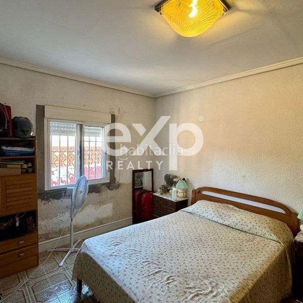 Foto 352f33f9-41eb-4bd6-b966-c63bb794bfd4. Casa amb aparcament piscina a Vilamarxant