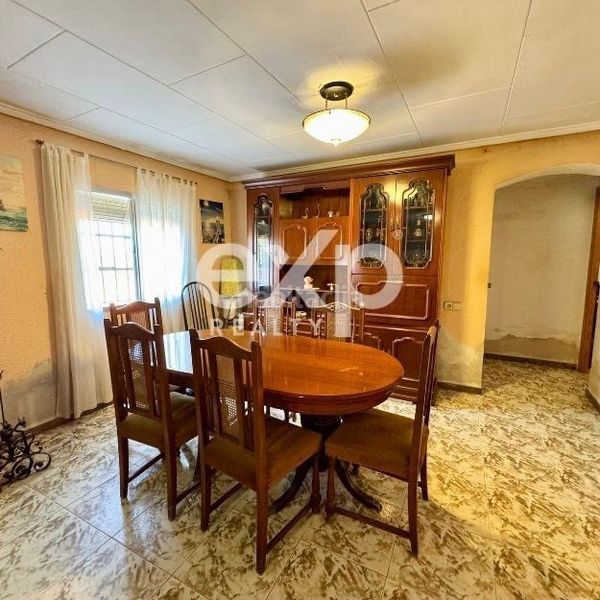 Foto 99d82e0d-fcde-4aee-a79d-990d6d382670. Casa amb aparcament piscina a Vilamarxant