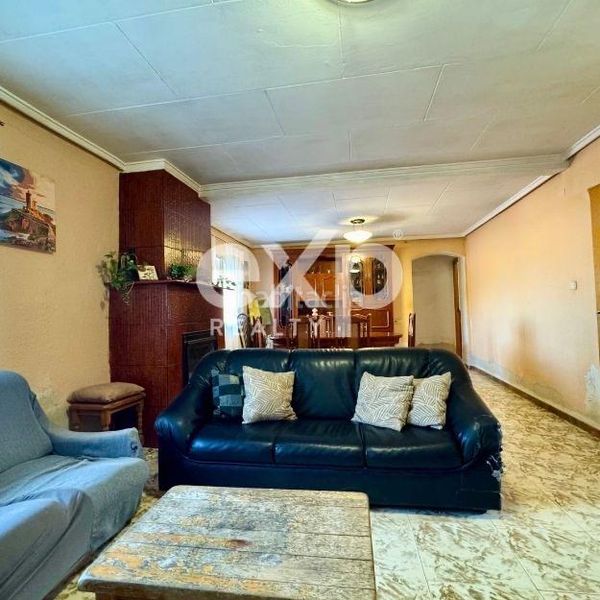 Foto f5959263-8be7-4703-a74f-8d58434775af. Casa amb aparcament piscina a Vilamarxant