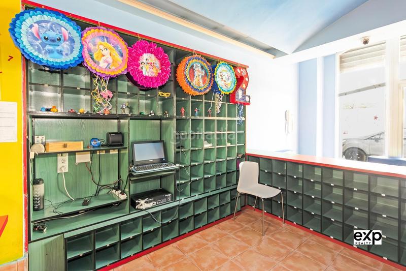 Foto 58c264ac-589f-40bd-aa8d-95819094e832. Lloguer local comercial a Zona Avenida al Vedat Torrent