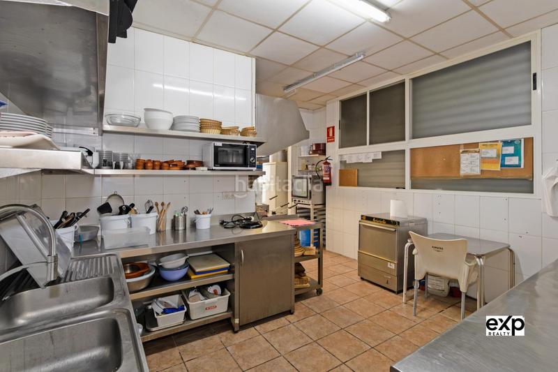 Foto 98f9844d-e6a5-4959-8f64-7abcc60b4eb2. Lloguer local comercial a Zona Avenida al Vedat Torrent