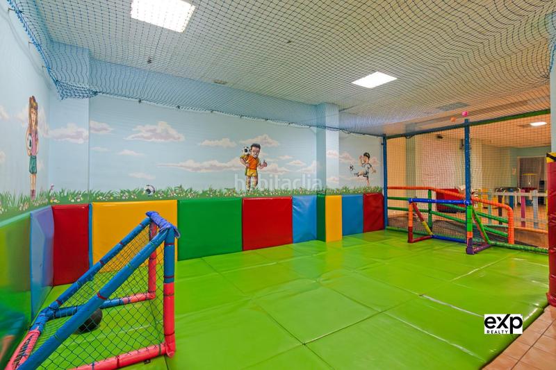 Foto fbffed00-35e7-42b9-a61a-b26c5c1ca2ce. Location local commercial dans Zona Avenida al Vedat Torrent