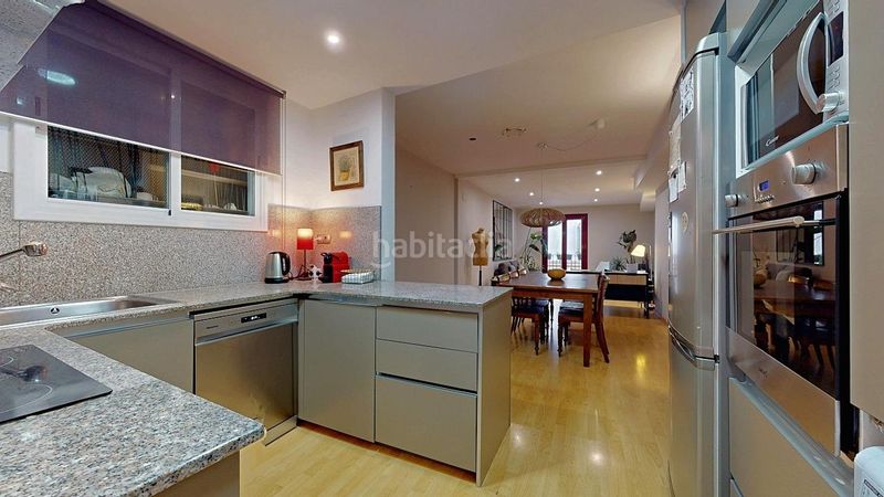 Foto 1bc60144-d604-41bf-8441-16f963f4e4f0. Pis a Raval Barcelona
