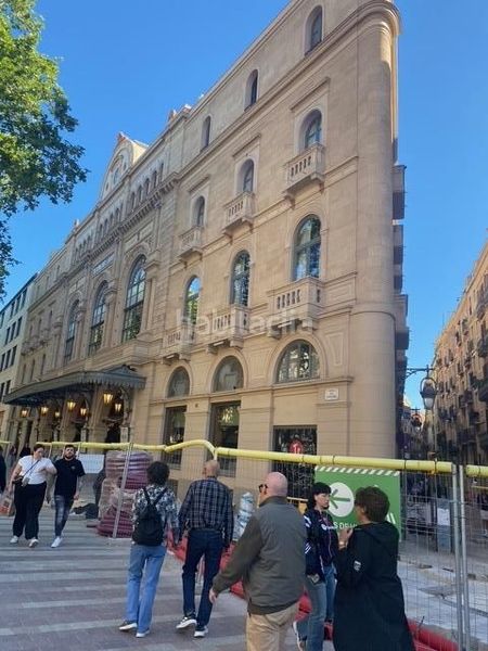 Foto ee629c25-ceee-40a1-9068-ff094e946450. Pis a Raval Barcelona