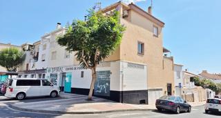 Zweistöckige Wohnung  Calle aben humeya. Pisodúplex en aguadulce sur 145m con barbacoa y 2 terrazas