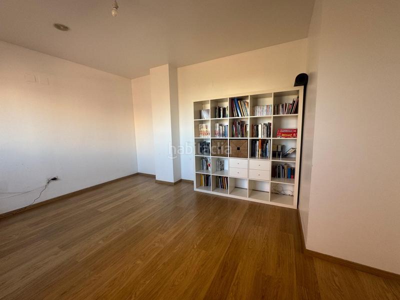 Foto 4aa44c47-3324-42f6-8f11-3b6089d15add. Casa a schiera con riscaldamento parcheggio in Nuevo Centro Sagunt