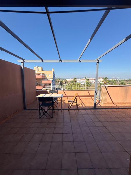 Foto 56691c5c-7449-41d1-8418-4e93ef9f992f. Casa a schiera con riscaldamento parcheggio in Nuevo Centro Sagunt