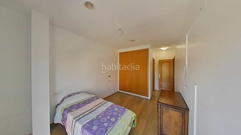 Foto a23077bb-16c8-42c8-8e63-c6d2b0521bcd. Casa a schiera con riscaldamento parcheggio in Nuevo Centro Sagunt