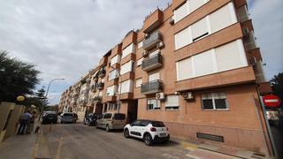 Appartement  Sant donis. Disfruta de 3 habitaciones y 2 baños completos, perfectos para l