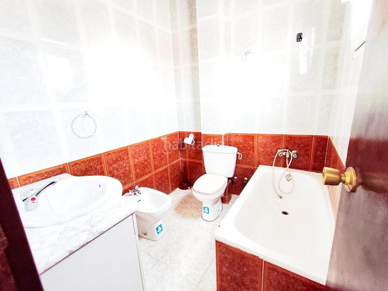 Foto a074ffab-fb1e-4350-aad1-e26c361bf953. Casa amb aparcament a Llano del Beal Cartagena