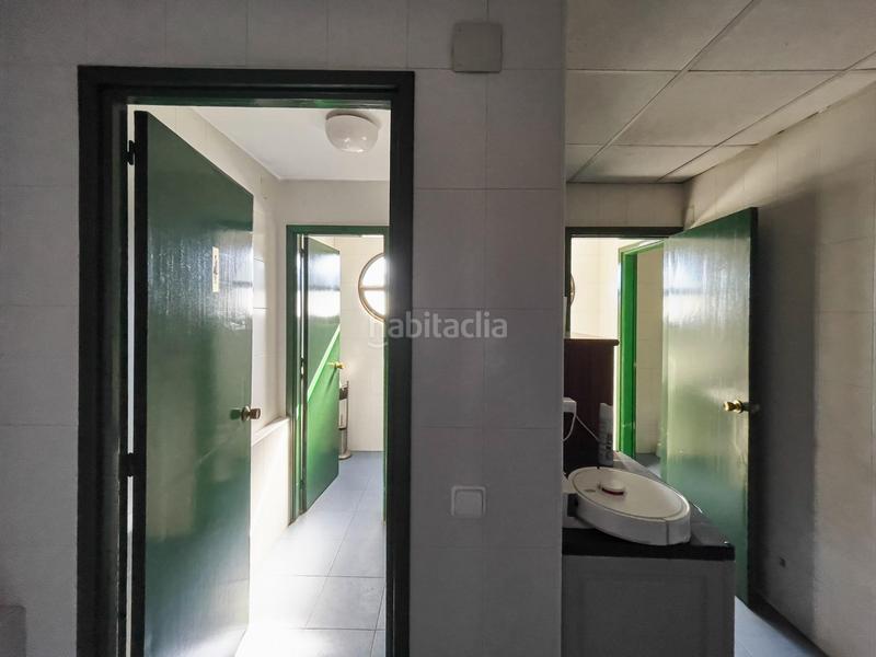 Foto ee8ea99b-2b04-40b7-87ca-4abc74159582. Rent industrial building in Parque Ondarreta-Urtinsa Alcorcón