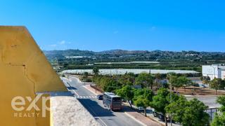 Àtic  Calle doctor amalio marques. Atico en alginet