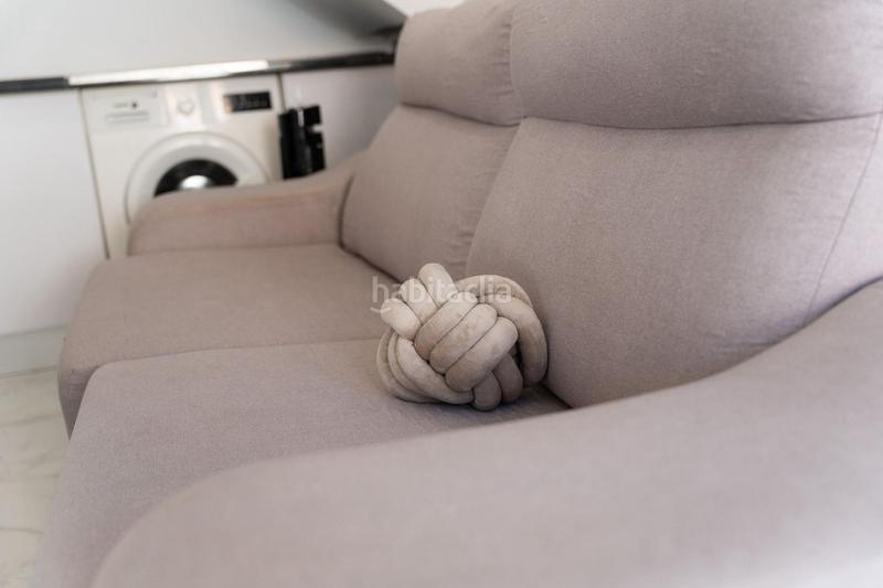 Foto 0b44c5b5-a1a9-48d2-8ba3-dafc9c2ddbe7. Xalet amb aparcament a calas Santa Pola este Santa Pola