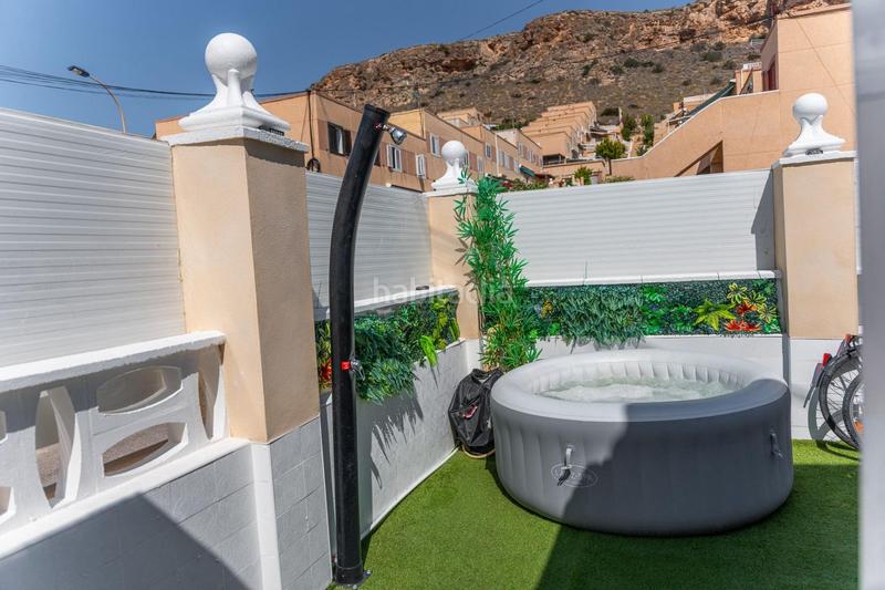 Foto 32187589-12e9-4a9f-8f52-fc5a58d6ec24. Xalet amb aparcament a calas Santa Pola este Santa Pola