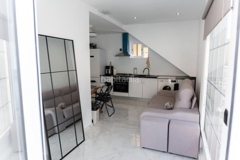 Foto 4724ef29-62d6-441d-915d-a28036c7307d. Xalet amb aparcament a calas Santa Pola este Santa Pola