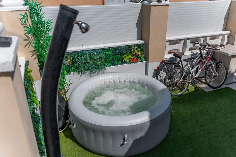 Foto 4ad03345-97e4-4c4b-a3b6-2fc01a58c6e4. Xalet amb aparcament a calas Santa Pola este Santa Pola