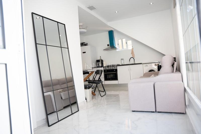 Foto 5e9e93ea-760e-466d-838f-2727a62679a3. Xalet amb aparcament a calas Santa Pola este Santa Pola