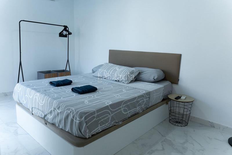 Foto 9ffce907-c86d-4b97-a87e-b0541c58a050. Xalet amb aparcament a calas Santa Pola este Santa Pola