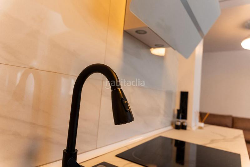 Foto ac3938a7-b81f-4dc6-8617-fe6ca6f4429f. Xalet amb aparcament a calas Santa Pola este Santa Pola