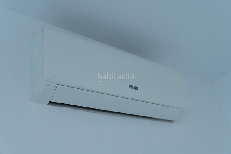 Foto ff198867-eafa-4e7c-a440-fd4c149247c6. Xalet amb aparcament a calas Santa Pola este Santa Pola