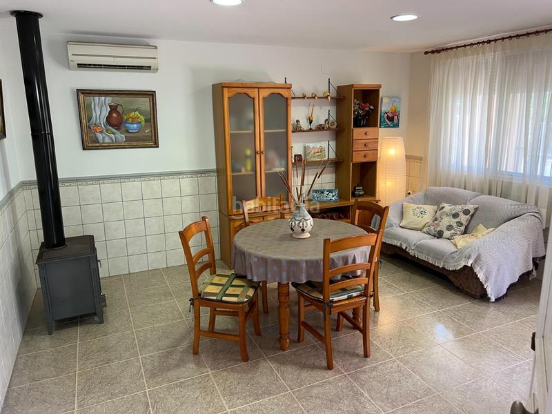 Foto 6dd4cceb-b1ba-410f-a8d0-22388b3ed9a9. Chalet con parcheggio in Oliva nova Oliva