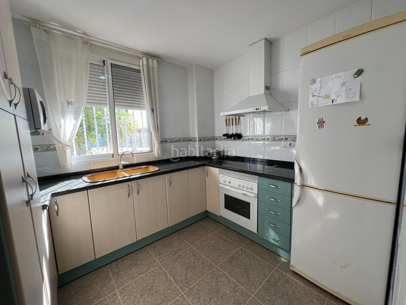 Foto 7527f804-914a-4191-aa00-74dc1d7a66c7. Chalet con parcheggio in Oliva nova Oliva