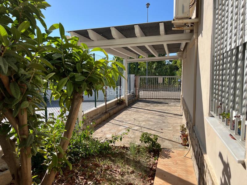 Foto eb7e092a-0e96-4bc7-98f3-103b31f7543a. Chalet con parcheggio in Oliva nova Oliva