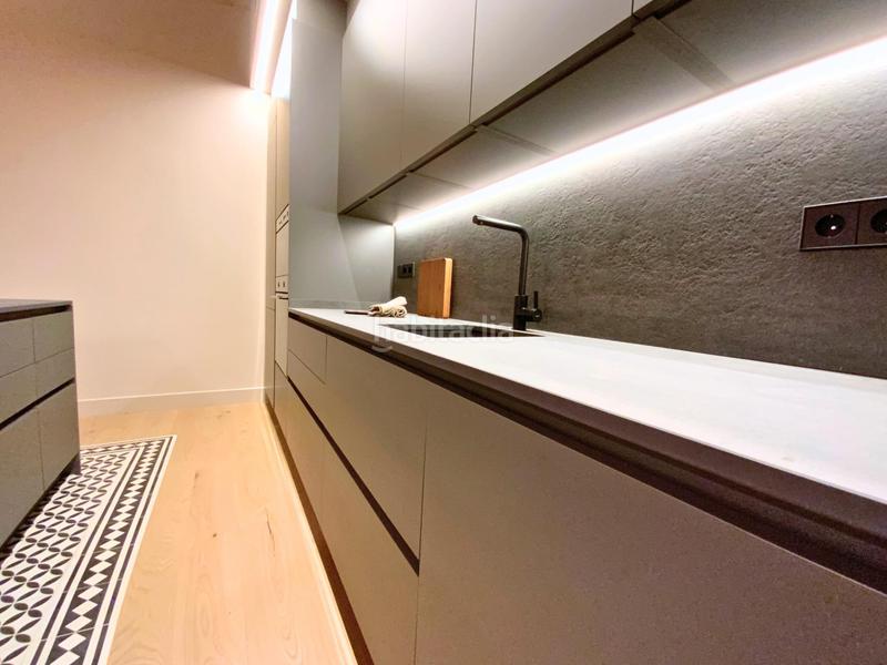 Foto 5fb63004-0bd0-48b0-bd6e-6b6fba9938d2. Etagenwohnung in Sant Antoni Barcelona