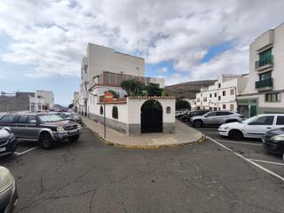 Casa  Calle laureado general serra algarra. Espectacular vivienda unifamiliar en esquina en agaete