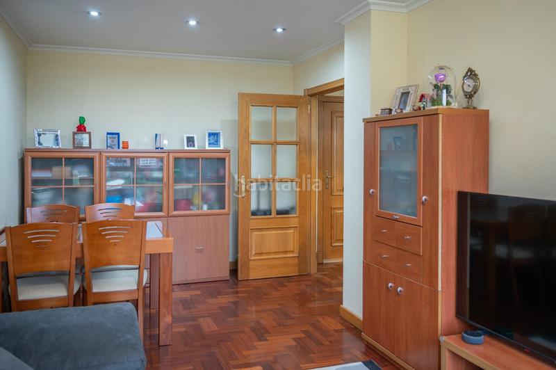 Foto 0b6c2ae1-4ab7-4260-ac99-c6e16a55791c. Pis a calle coaña 2 a La Florida Oviedo