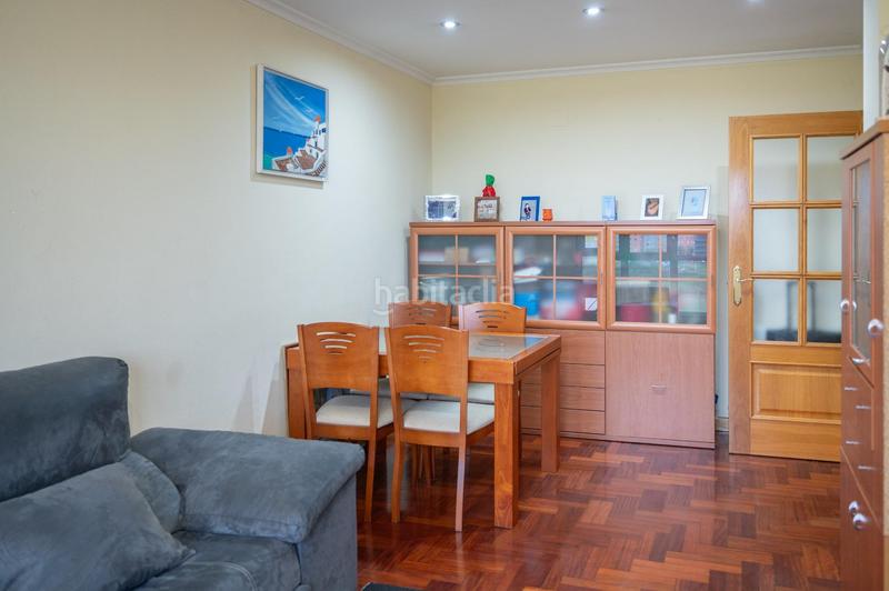 Foto 0cfa5385-9073-4763-8b7a-f460380820a1. Pis a calle coaña 2 a La Florida Oviedo