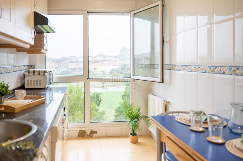 Foto 1c5cd6f9-303f-41f6-93ac-ccada2da8145. Pis a calle coaña 2 a La Florida Oviedo