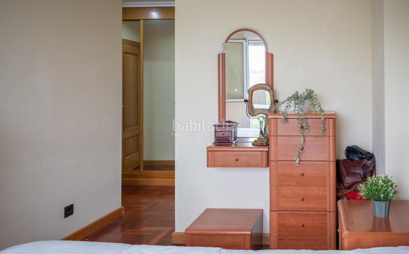 Foto 233e4996-6c89-475f-a205-5b401e4cd6c7. Pis a calle coaña 2 a La Florida Oviedo