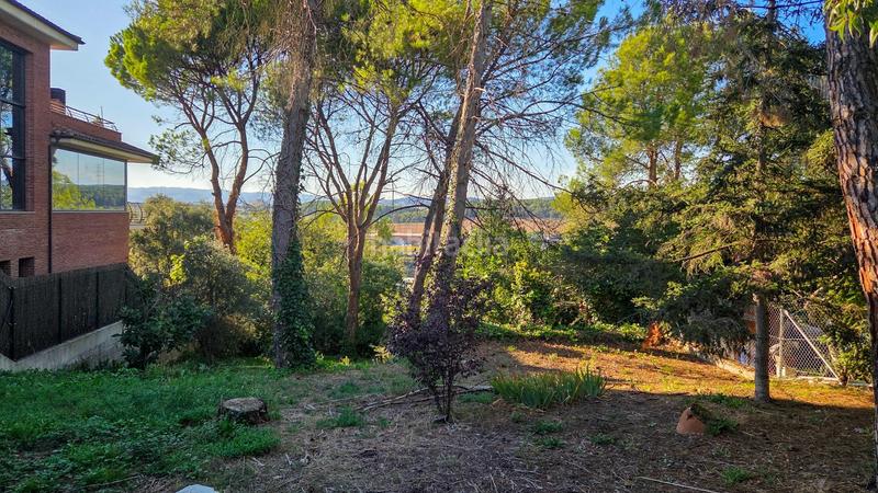 Foto 31989283-4d11-458f-aed2-da9984a6e300. Terrain résidentiel dans carrer carrer del pirineu dans Navarcles